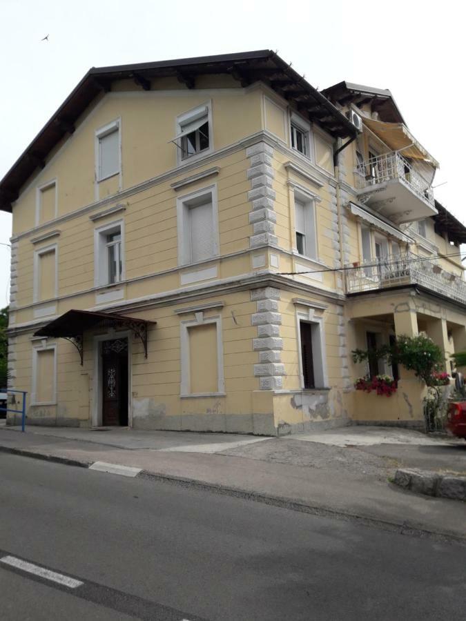 Apartamento Apartman Beti Opatija Exterior foto